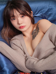 好几个人一起舔好舒服呀/24小时日本高清在线观看视频