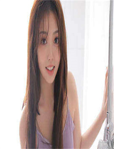 何奕恋视频-俄比基尼美女巡游